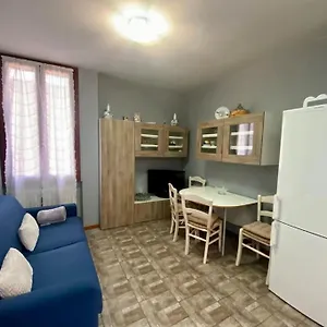 https://intero-appartamento-zona-fiera.emilia-romagnahotels.net