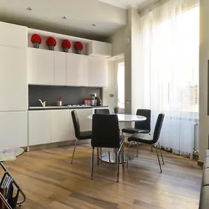 https://lata-luxury-apartment.it-romehotels.com